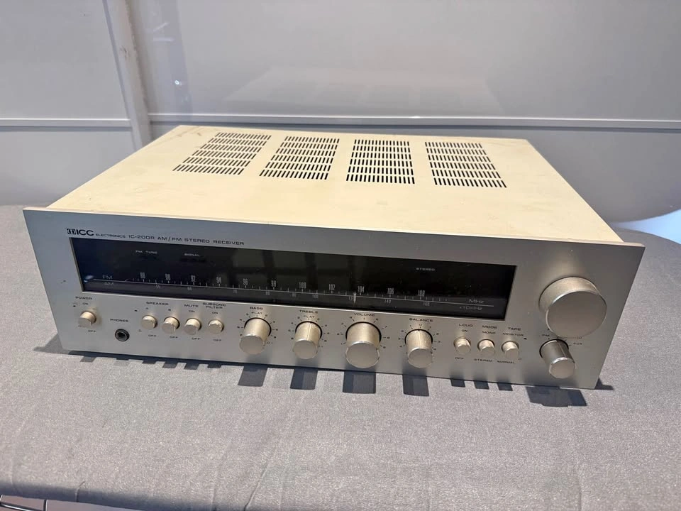 ICC Electronics IC-200R AM/FM Stereo Receiver