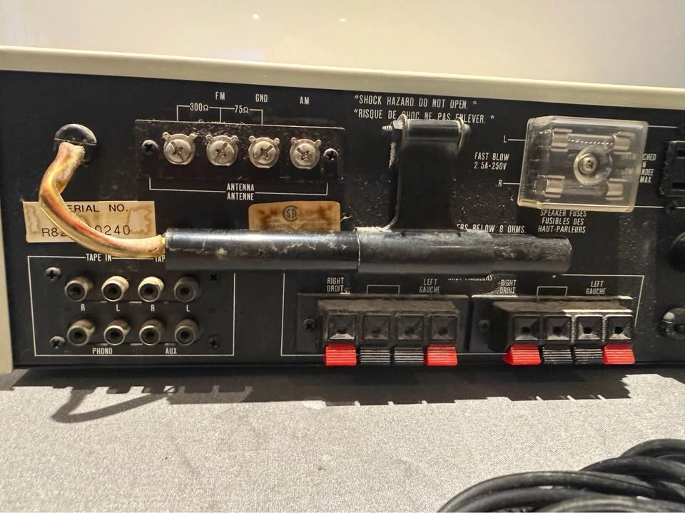 ICC Electronics IC-200R AM/FM Stereo Receiver - photo 4