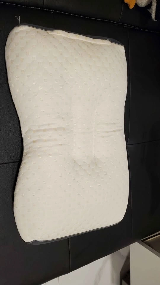 Ergonomic Pillows - photo 2