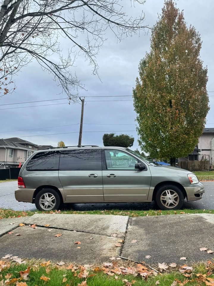 2004 Ford Freestar Passenger - photo 3