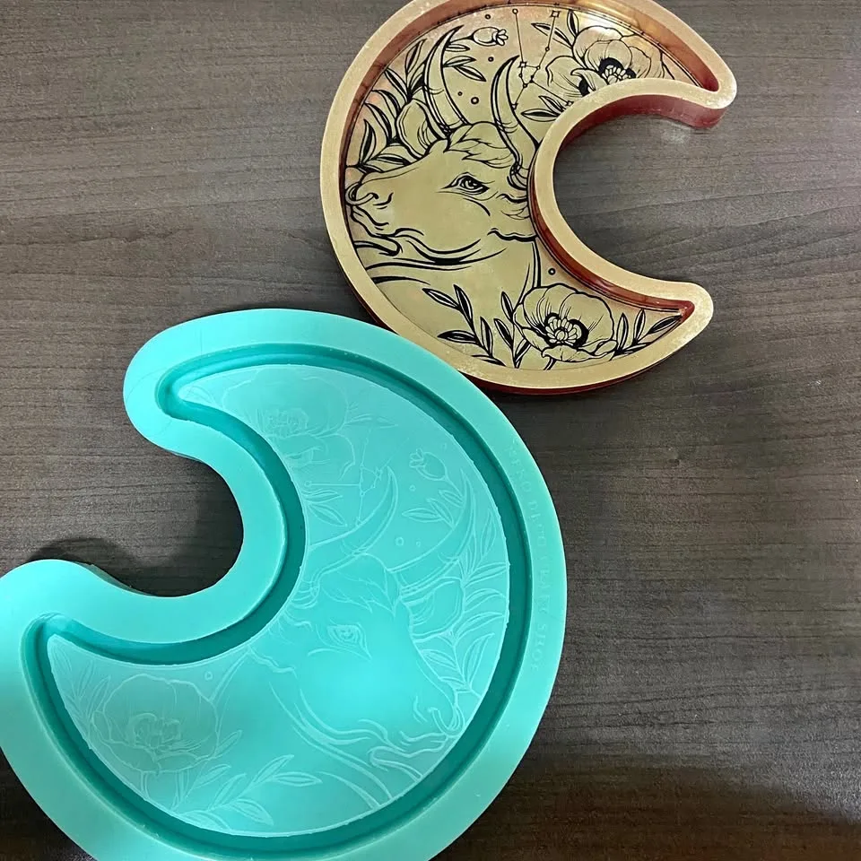 Resin Silicone Mold of Zodiac Sign TAURUS thumbnail