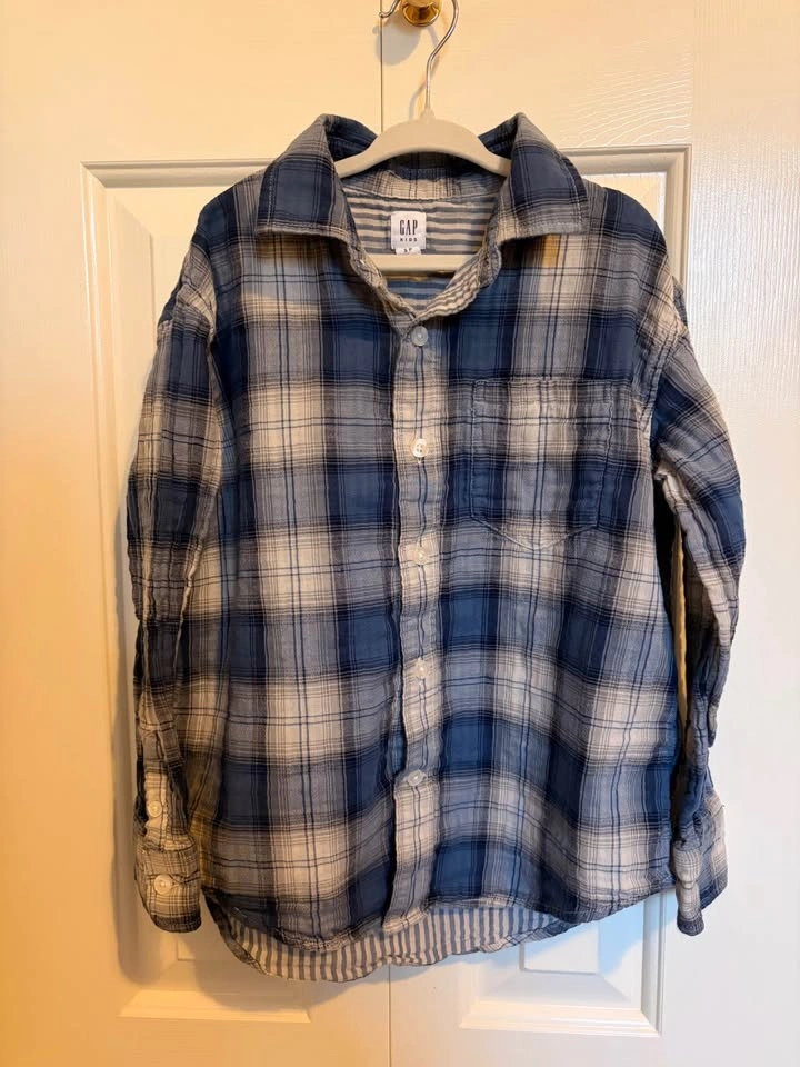 Unworn clothes for 6-7yo boy - photo 5
