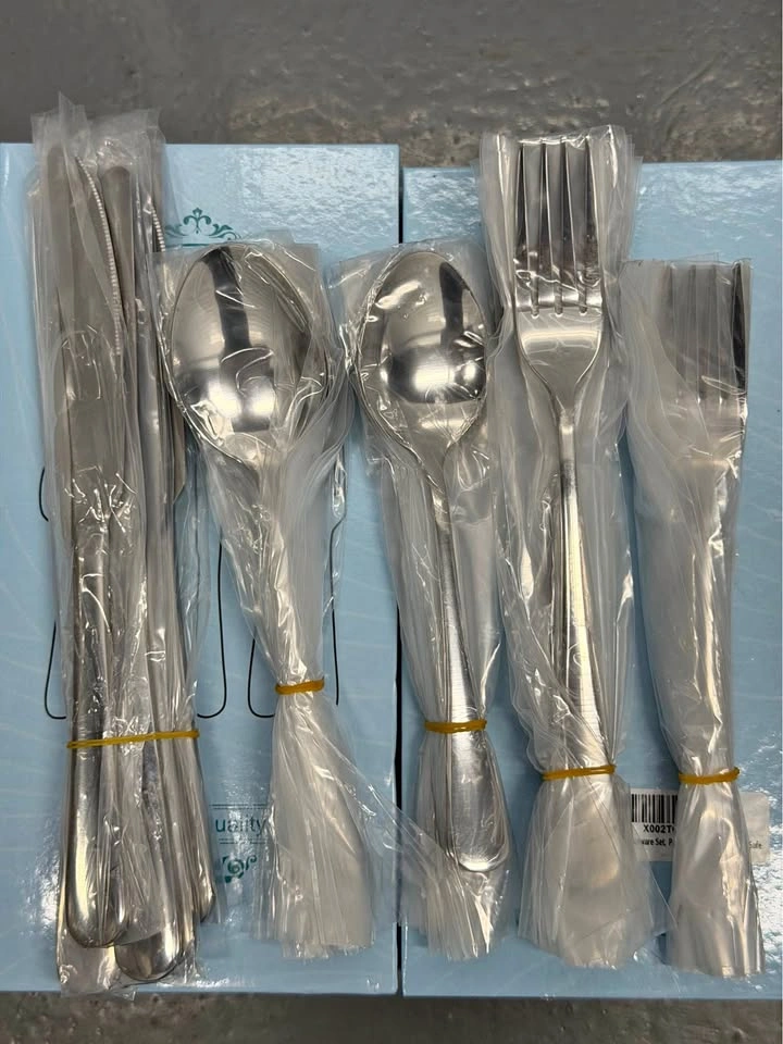 NEW 40-Piece Stainless Steel Flatware Set – Service for 8