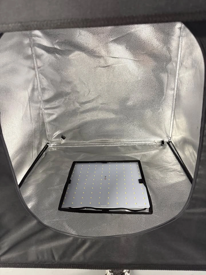 LimoStudio Photo Studio Light Box 24"x24" - LED Shooting Tent - photo 2