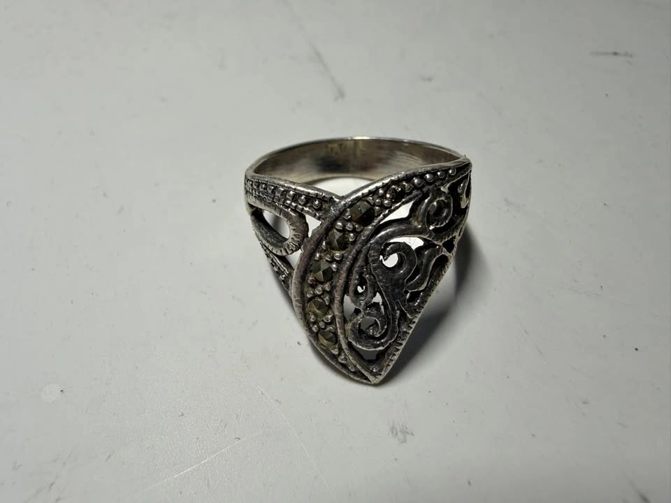Silver Filigree Ring 4.22g