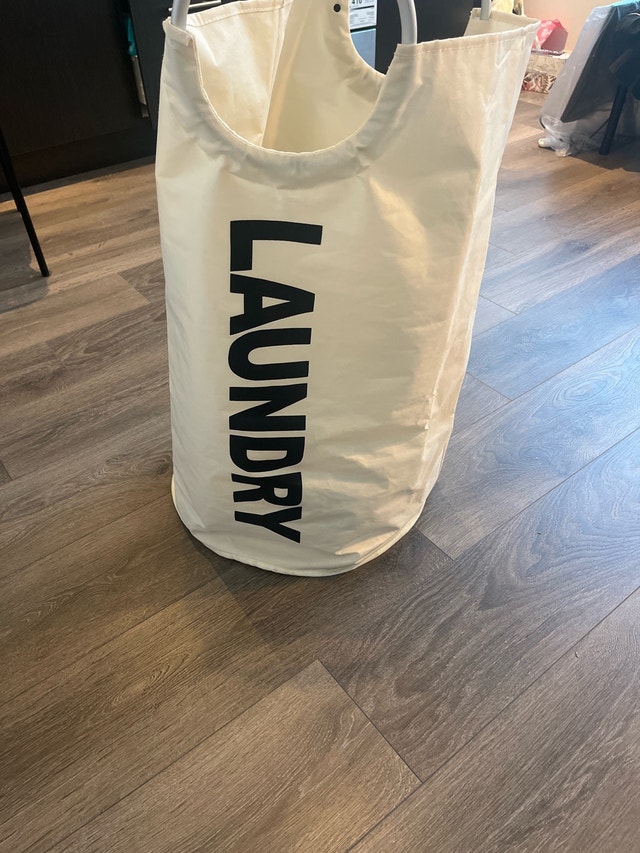 laundry basket - photo 2