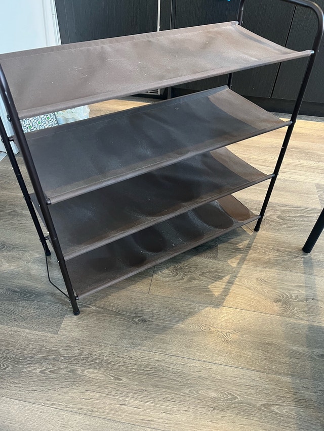 shoes rack