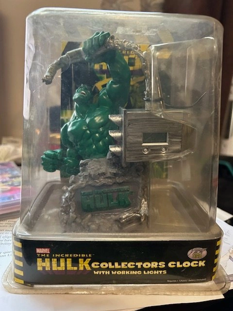 Hulk Clock
