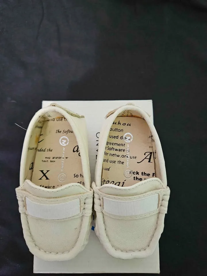 Mavezzano Baby Shoes - Size 2 image indicator(2)