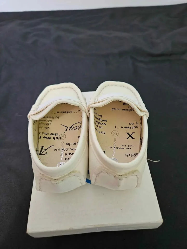 Mavezzano Baby Shoes - Size 2 image indicator(3)