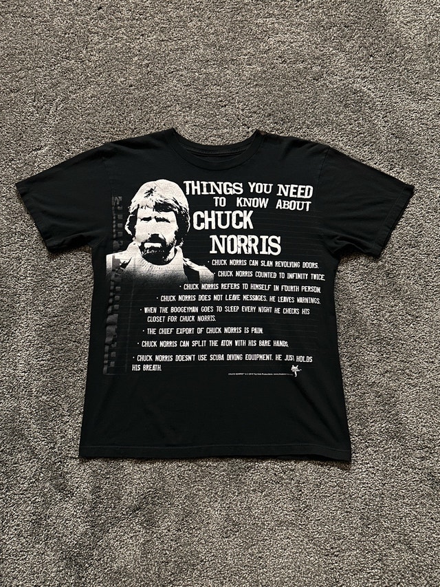 2010 Top Kick Chuck Norris Facts Graphic T-Shirt Size M