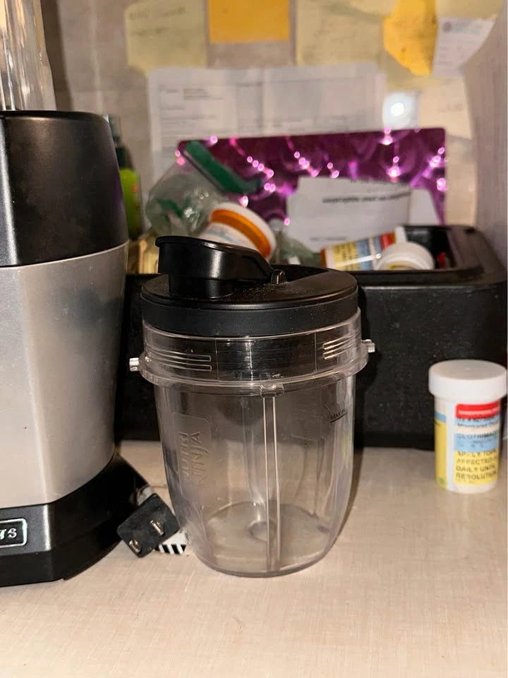 Nutri Ninja Professional 900 Watts Blender - photo 4