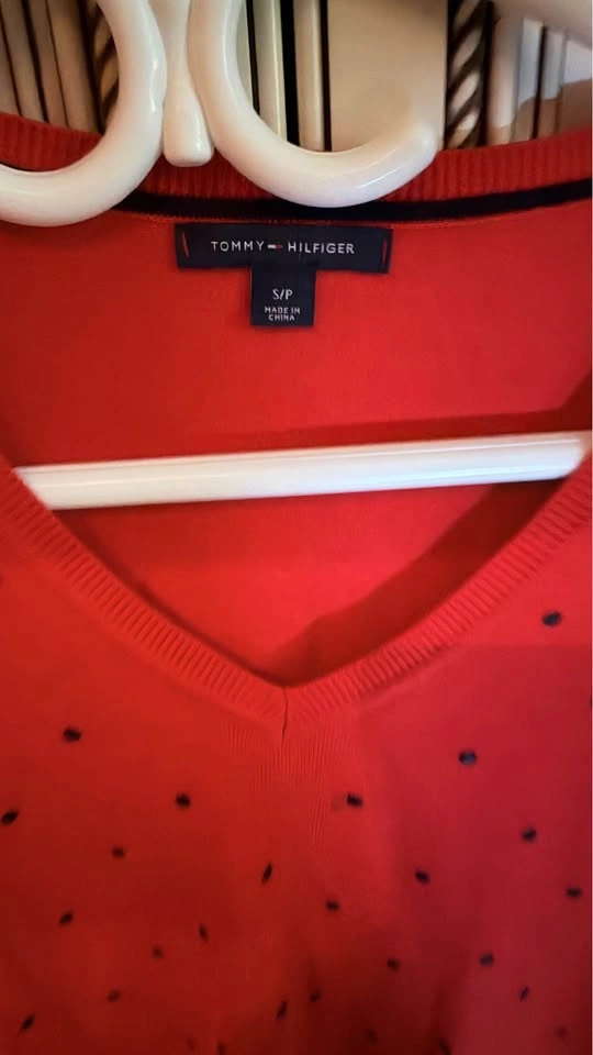 Tommy Hilfiger V-Neck Sweater - photo 2