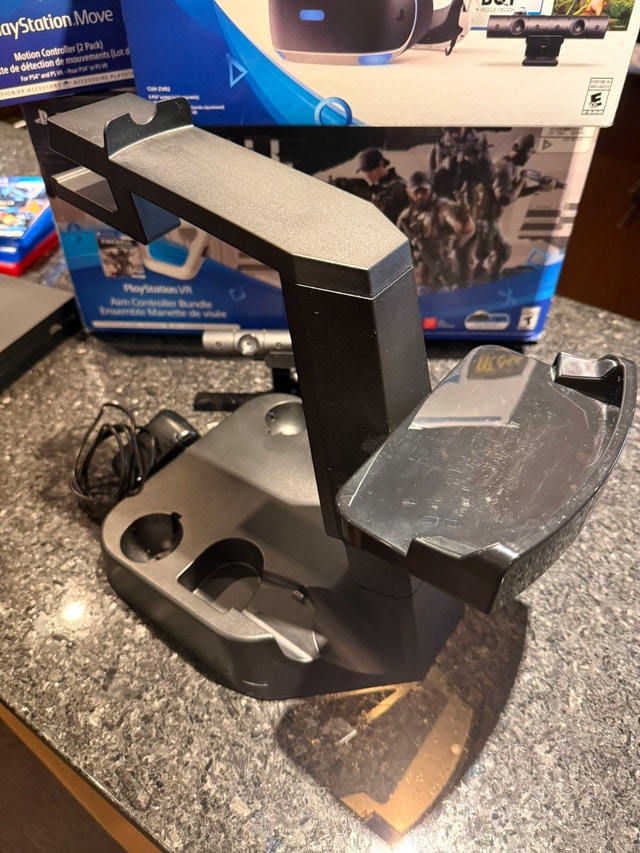 Complete PS4 slim 1TB bundle with PSVR and Games! - photo 5
