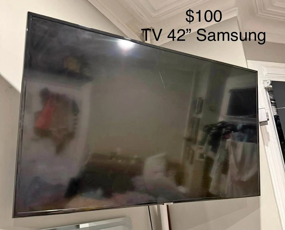 Smart tv 42” Samsung