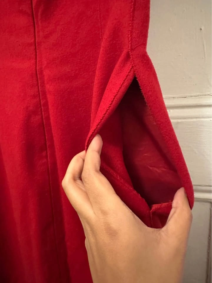 Vintage Elie Tahari Red Wool Sheath Dress. Women’s Size 2. - photo 4
