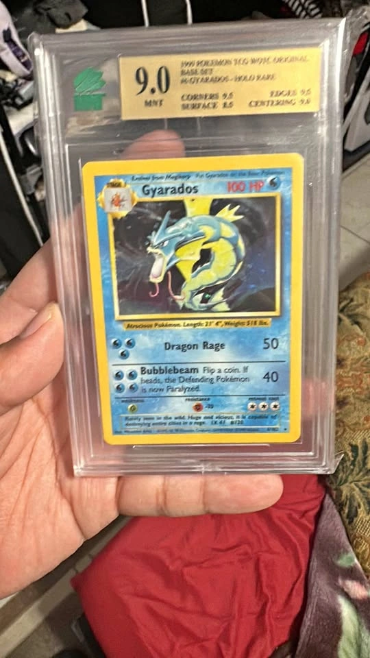 1999 Pokémon Base Set Gyarados Holo Rare Graded 9.0 Mint