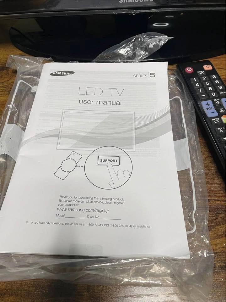 Samsung 32inch TV - photo 2