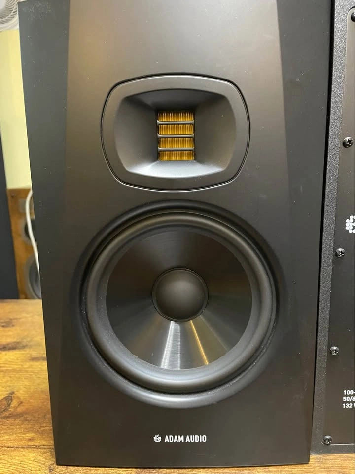 Adam Audio T7V studio monitors - photo 3