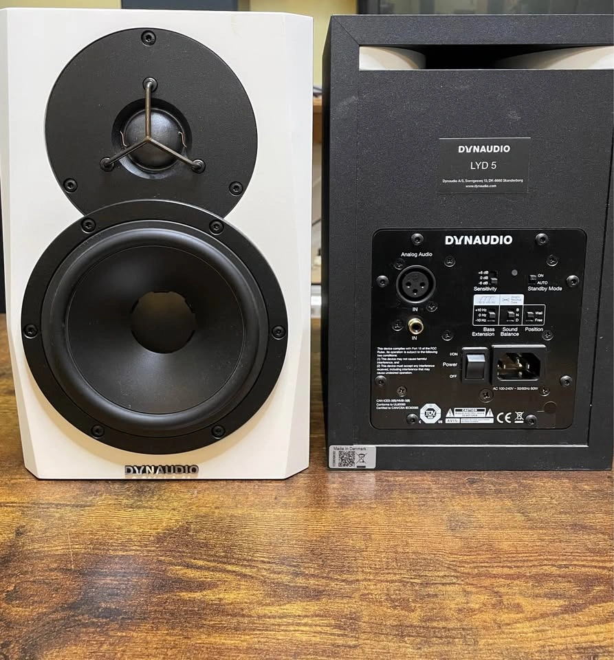 Dynaudio LYD5 studio monitors - photo 2