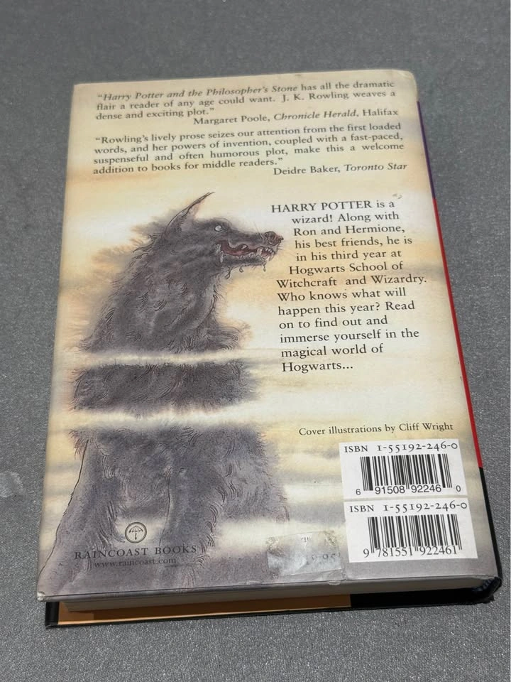 1st edition Harry Potter and the Prisoner of Azkaban hard Cover - photo 4