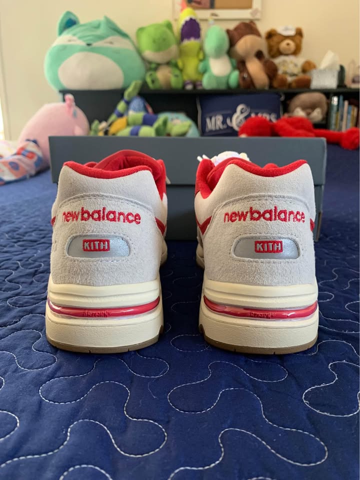 Kith x New Balance 1700 Canada Pack - Toronto Marshmallow - photo 5
