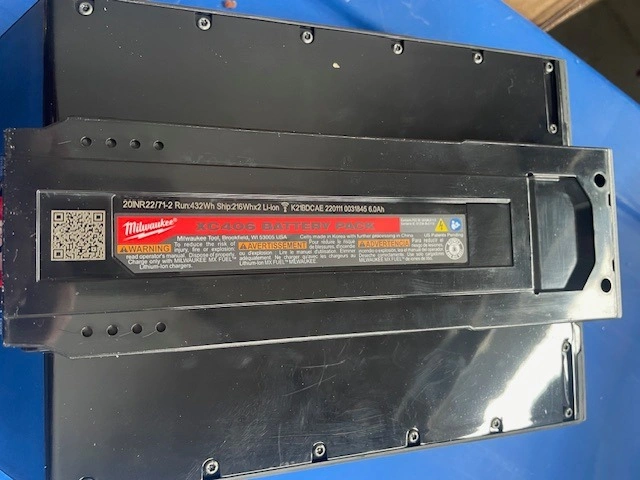 Milwaukee Tool MX FUEL XC406 Battery Brand New in Box - photo 4