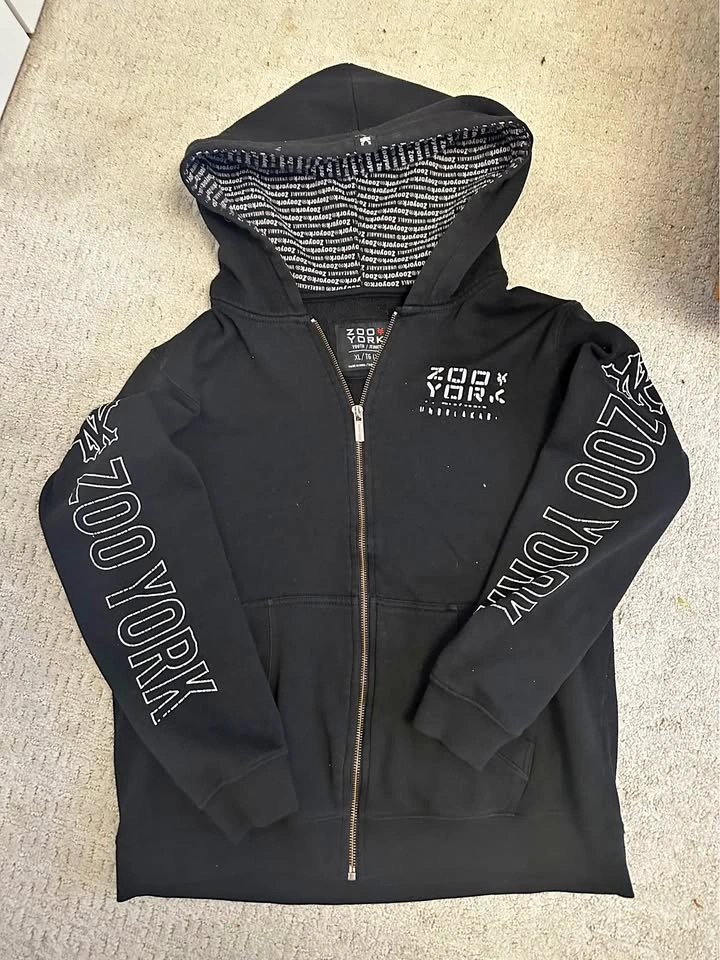 Zoo York Zip Up XL Youth/Small Adult - Pick up only Walden SE