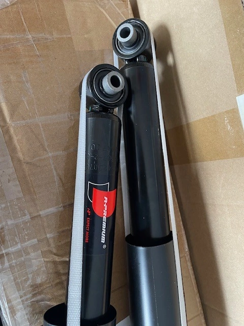 Cadillac XT5 Rear Shocks Brand New - photo 3