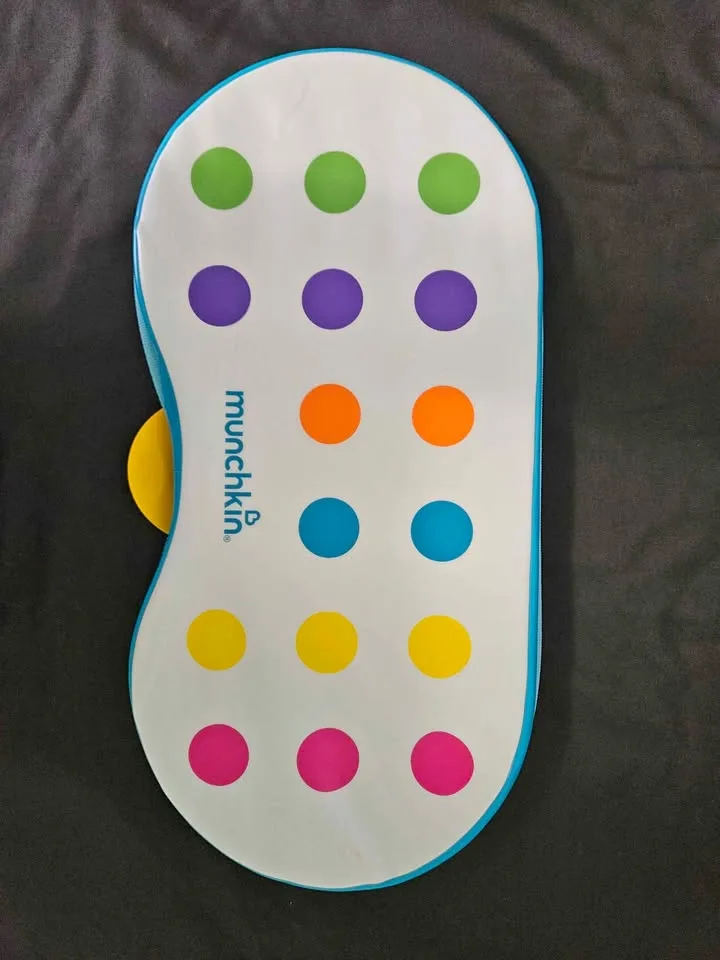Munchkin Dots Bath Kneeler thumbnail