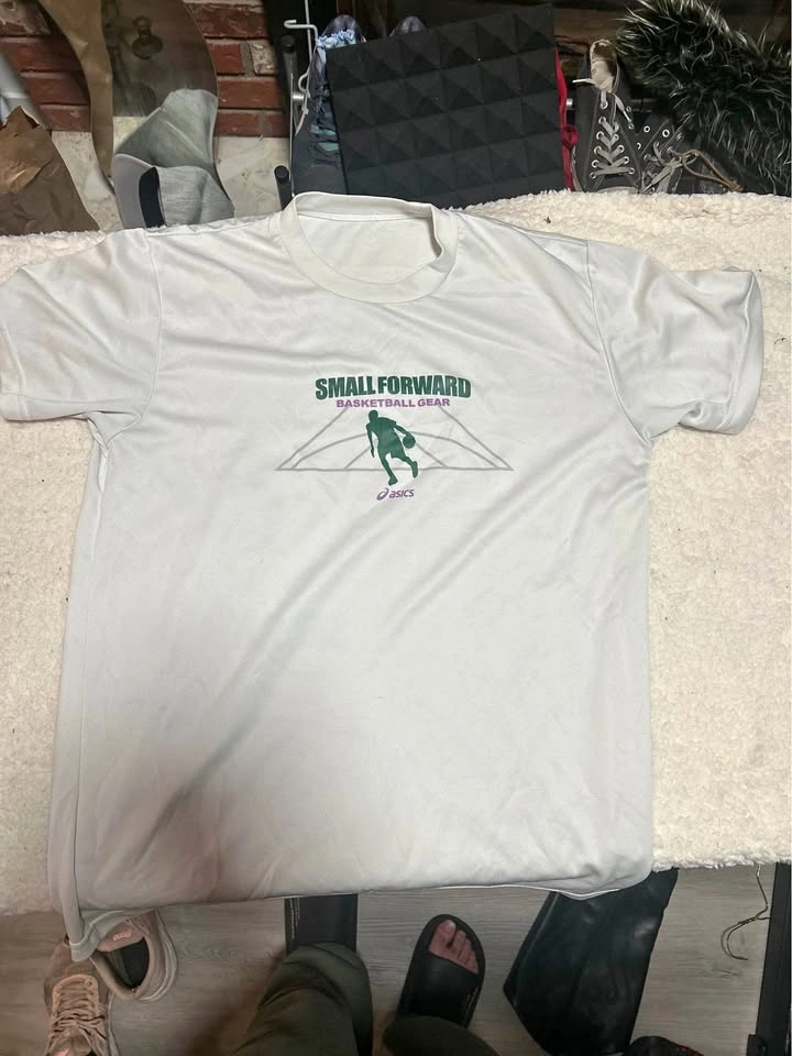 Asics Small Forward Basketball Dry-Fit T-Shirt - Size M