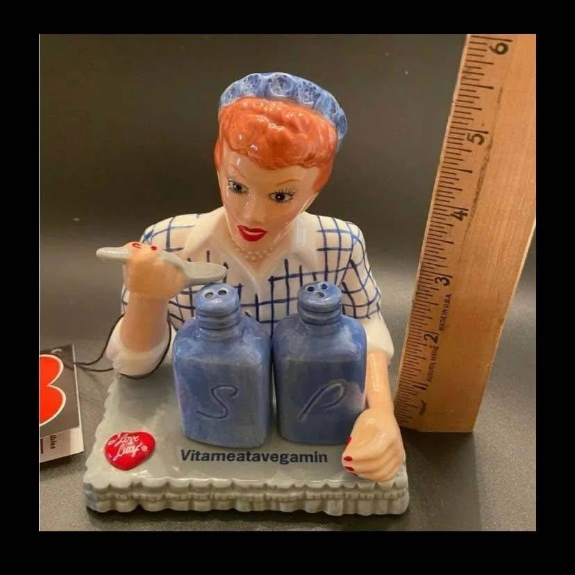 Vandor I Love Lucy Vitameatavegamin Salt & Pepper Shakers - photo 2