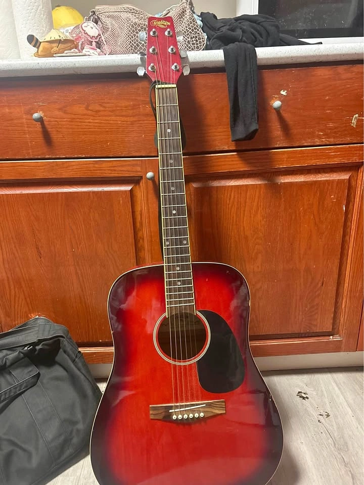 Tradition Dreadnought Acoustic Guitar (Red Sunburst) + Gig Bag