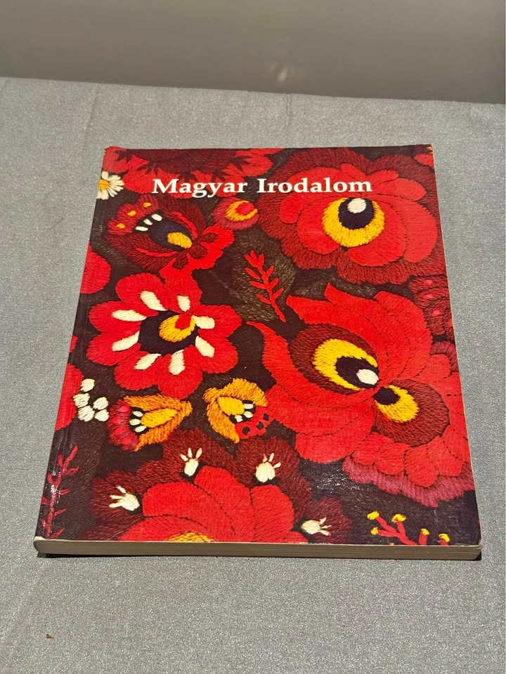 Magyar Irodalom (Hungarian poems and Stories)