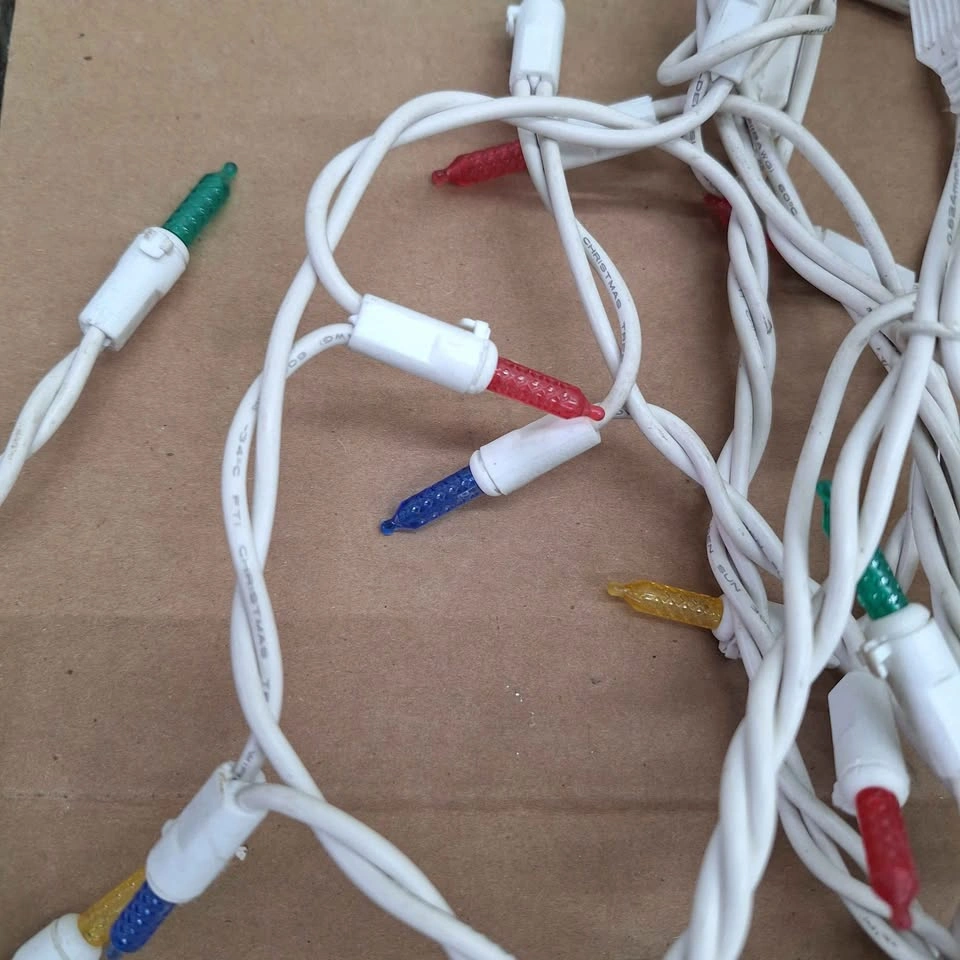 Vintage Icicle Lights with White Wiring - 13 Strings - photo 2