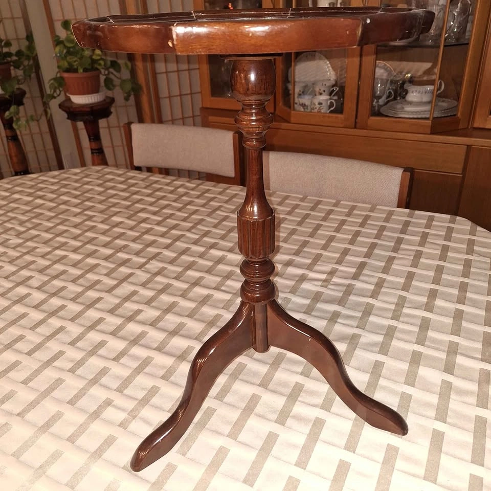 The Bombay Company Leather Top Pedestal Side Table - photo 2
