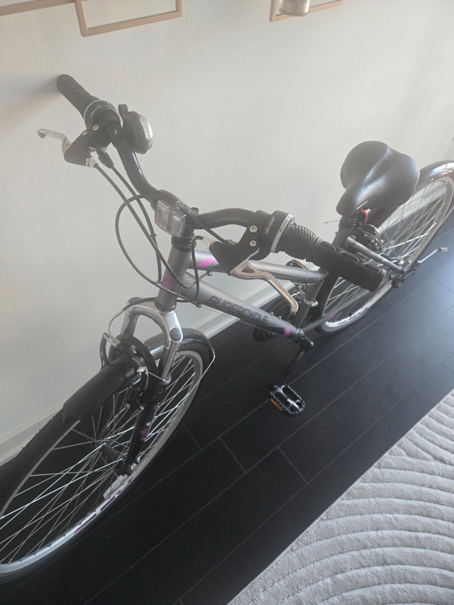 Supercycle Hybrid Bike Brand New - photo 3