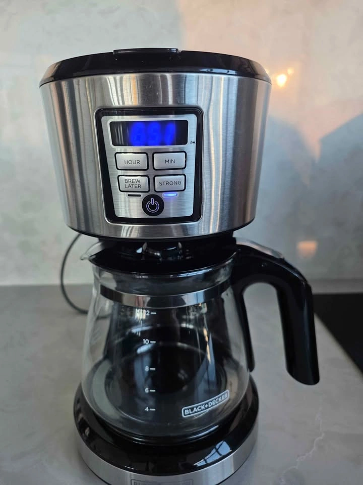 Coffee Maker - PROGRAMMABLE BLACK AND DECKER 12 CUP - photo 3