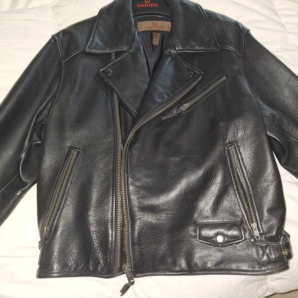 Danier Leather Motorcycle Jacket - photo 4