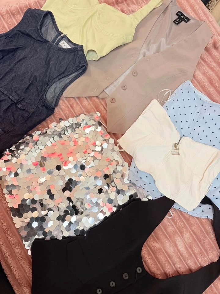 Clothes - photo 2