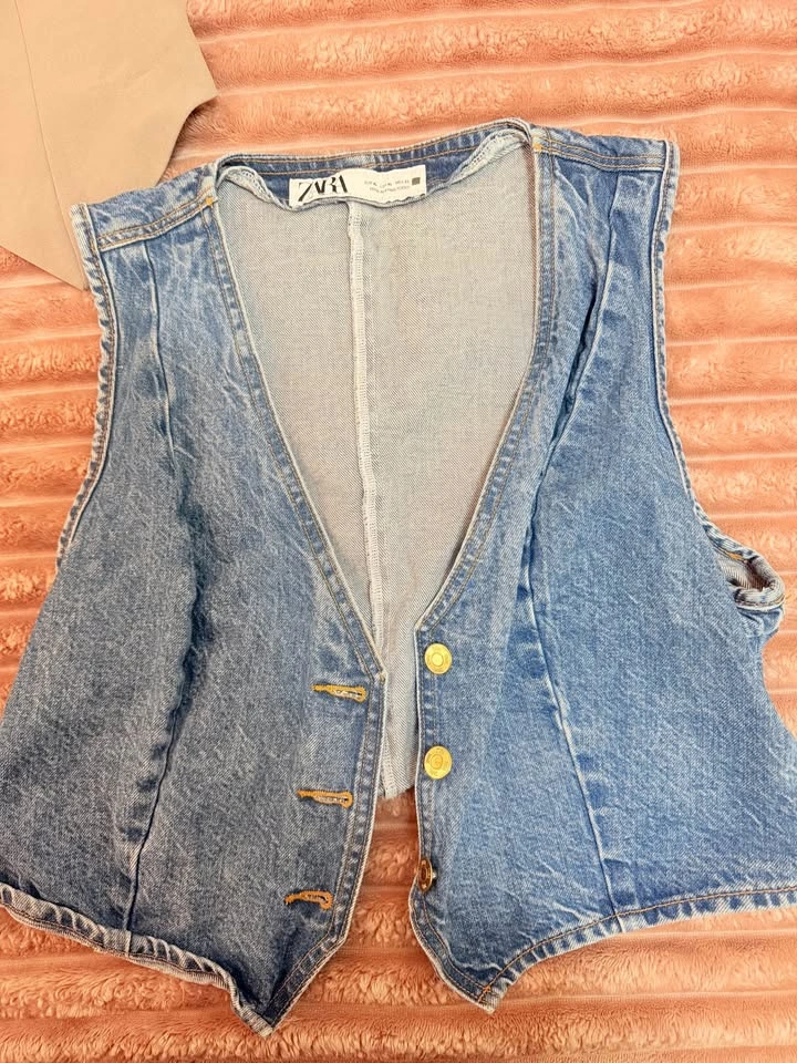 Clothes - photo 3