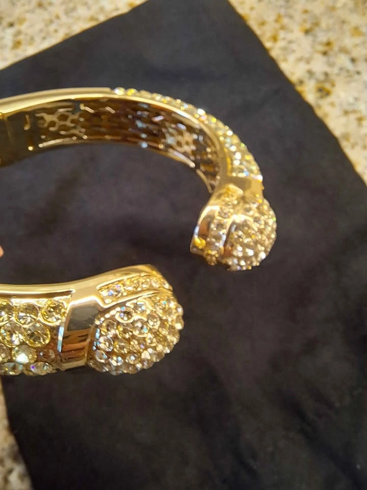 Brand new Gold-Toned Rhinestone Cuff Bracelet - photo 2
