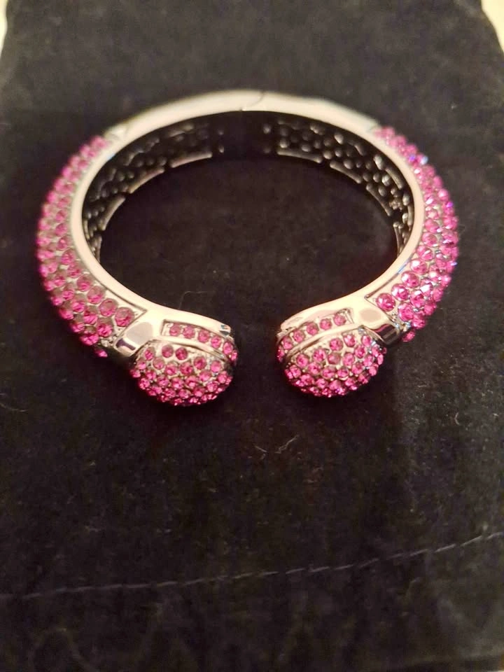 Beautiful pink crystal cuff bracelet