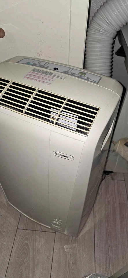 De'Longhi 3-in-1 Portable AC, Dehumidifier & Fan – 10,000 BTU