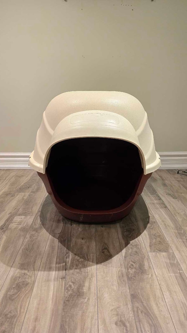 M-PETS Large Igloo Dog House – $90 OBO - photo 2