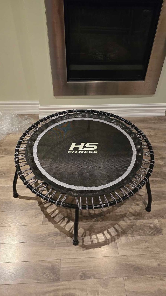 HS Fitness Mini Trampoline / Exercise Rebounder