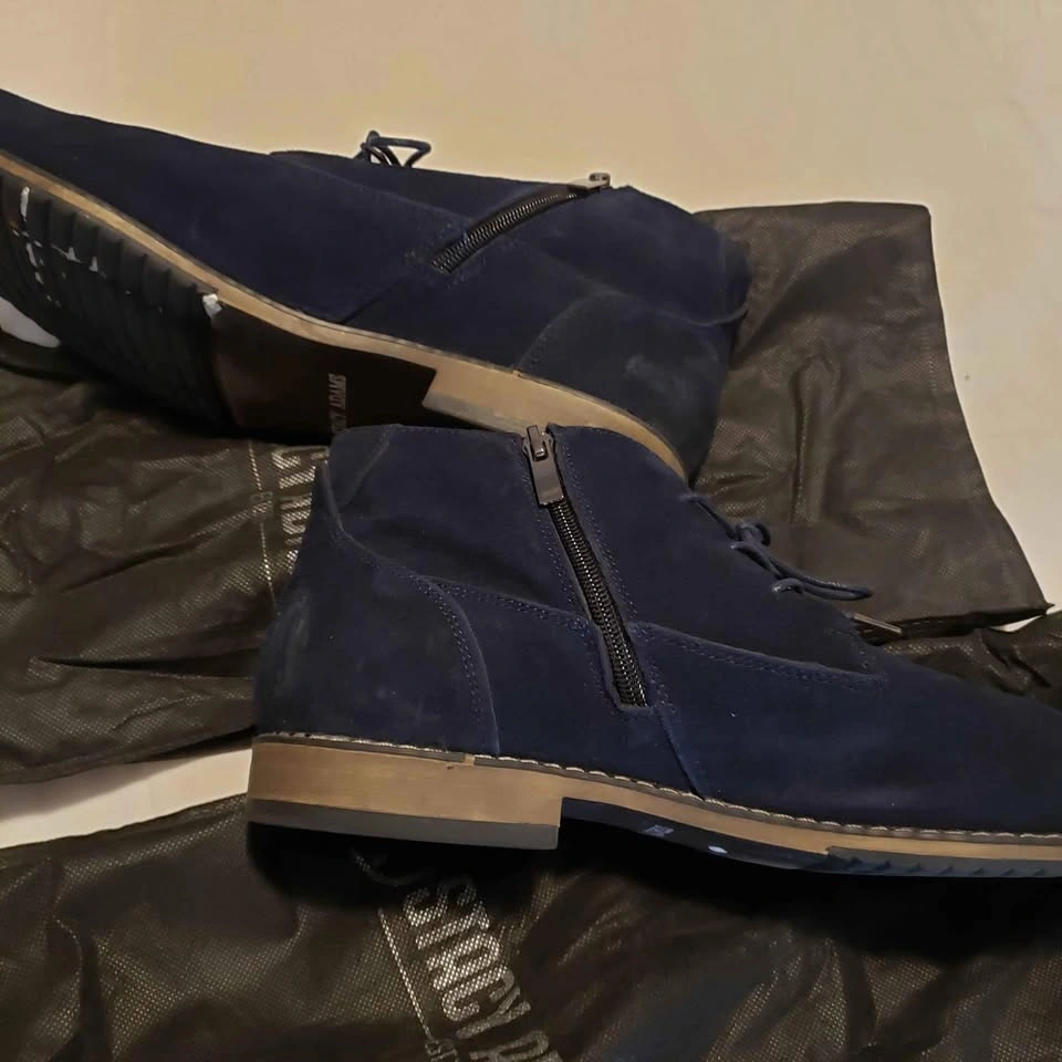 Designer navy suede boots size US 12 zip side - photo 3