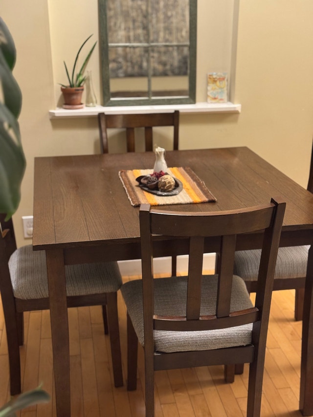Dining Table Set with 4 Chairs - photo 2