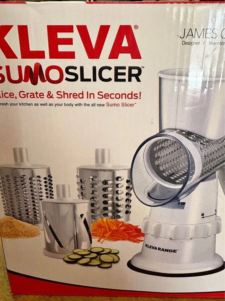 Sumo slicer designer BNIB