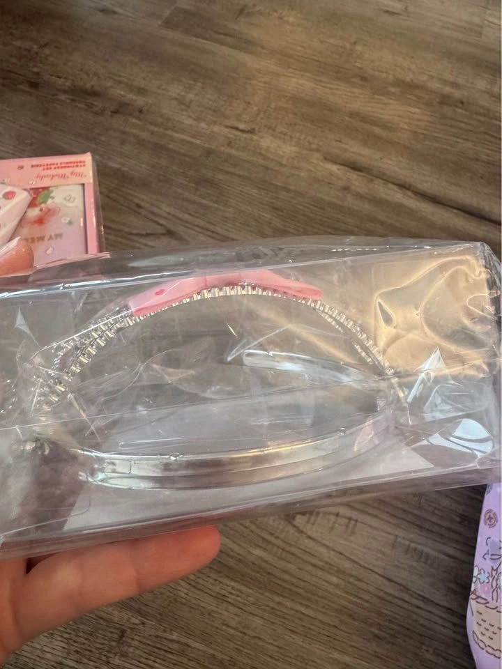 Brand New Official Sanrio My Melody Tiara Crown Headband - photo 3